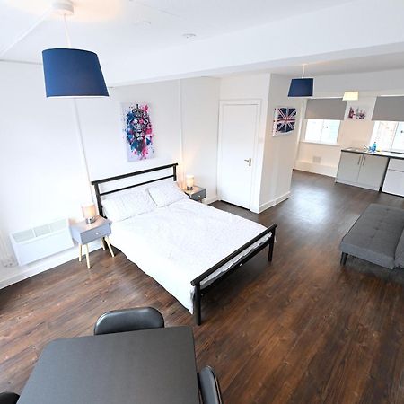 Centrally Located Flat In Leicester Square London Exterior foto